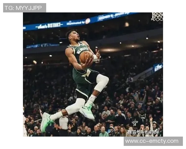 字母哥补篮遭封盖CJ中投绝杀后字母哥反击未能命中