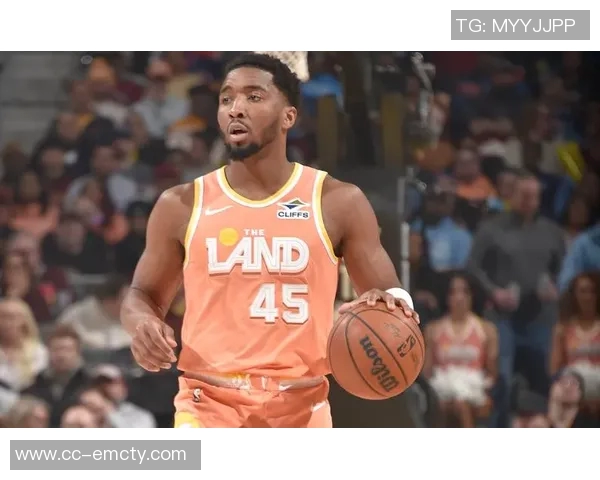 米切尔状态火热单场轰下35分18投13中正负值高达38